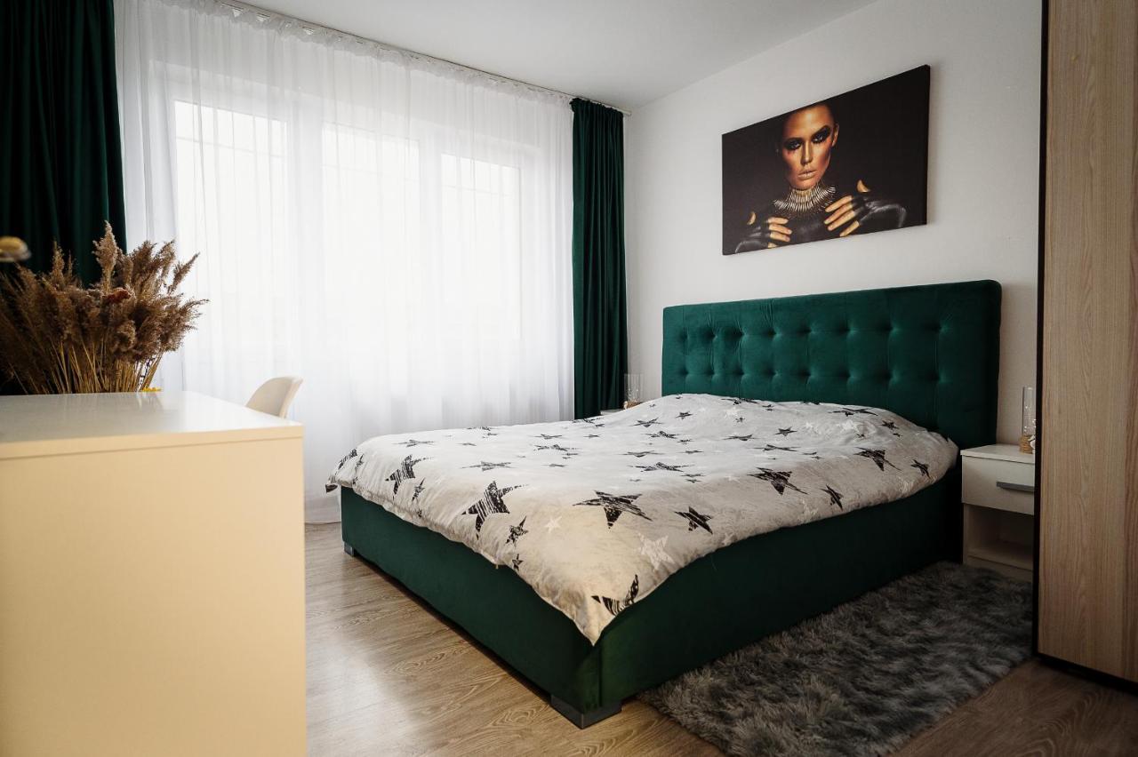 Blue House For 4 Guests With Netflix And Disney 이아시 외부 사진